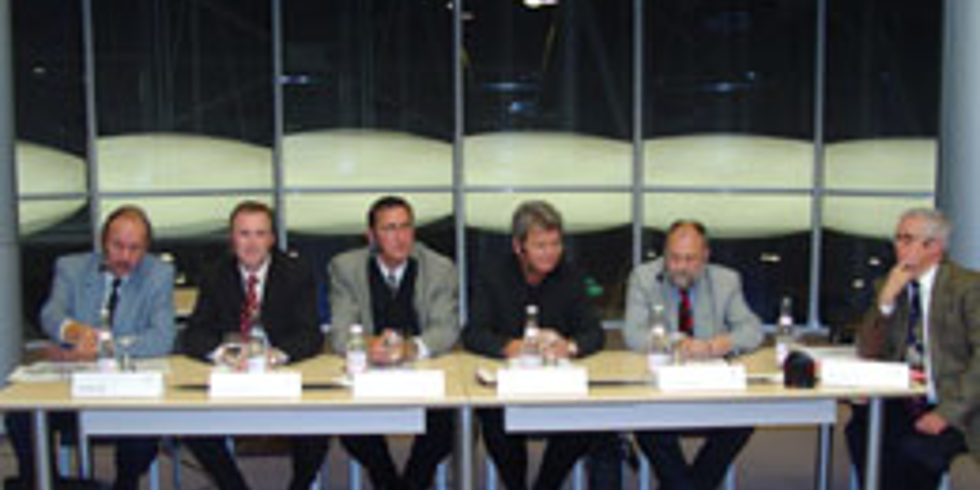 Winfried Roll, Dr.-Ing. Jörg Krüger, Carsten Baeck, Wolfgang Wieland (MdA),  Wolfgang Both, Moderator Alfred Eichhorn (v.l.)
