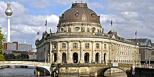 Bode-Museum. Museumsinsel Berlin, Am Kupfergraben © Staatliche Museen zu Berlin / Berlin Weinkarte