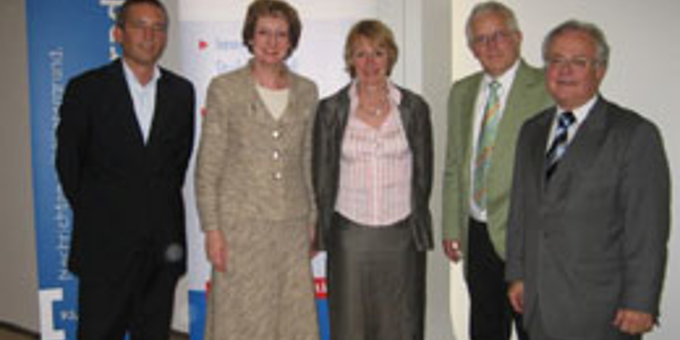 Bernd Curanz, Dr. Verena Wiedemann, Ingrid Walther, Claus Sattler, Moderator Alfred Eichhorn (v.l.)